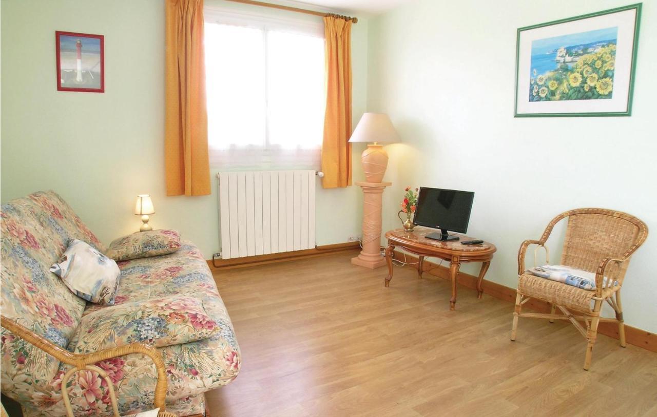 Amazing Apartment In Vaux Sur Mer With Wifi Exterior foto
